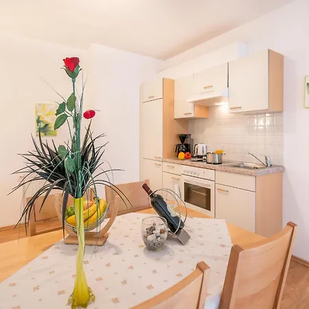 Beautiful Apartment in Stubaital in a quiet location Neustift im Stubaital Extérieur photo