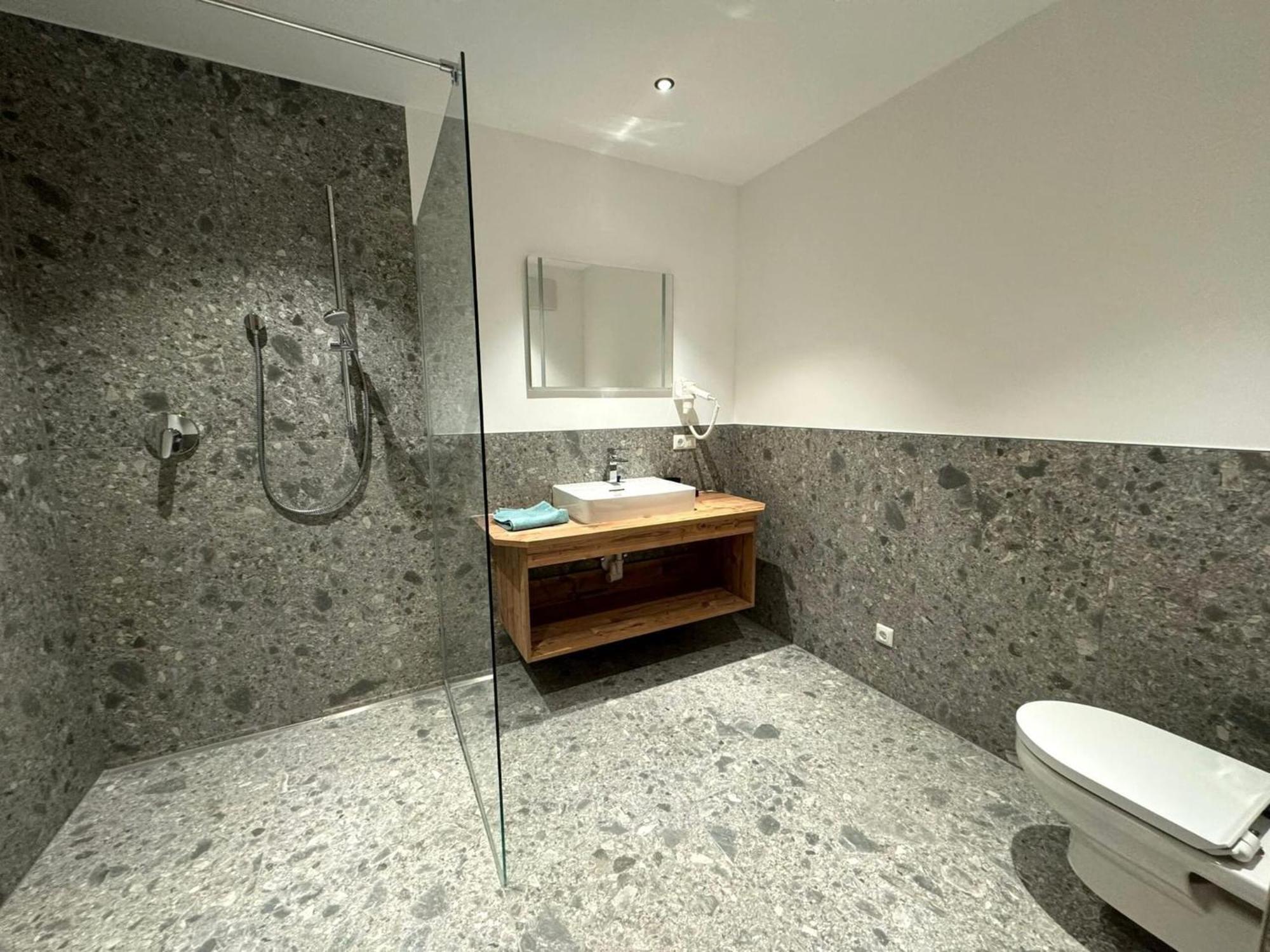 Beautiful In Stubaital In A Quiet Location Appartement *